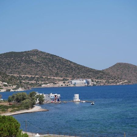 Palirroia (High Tide) Embourios (Milos) Exterior foto